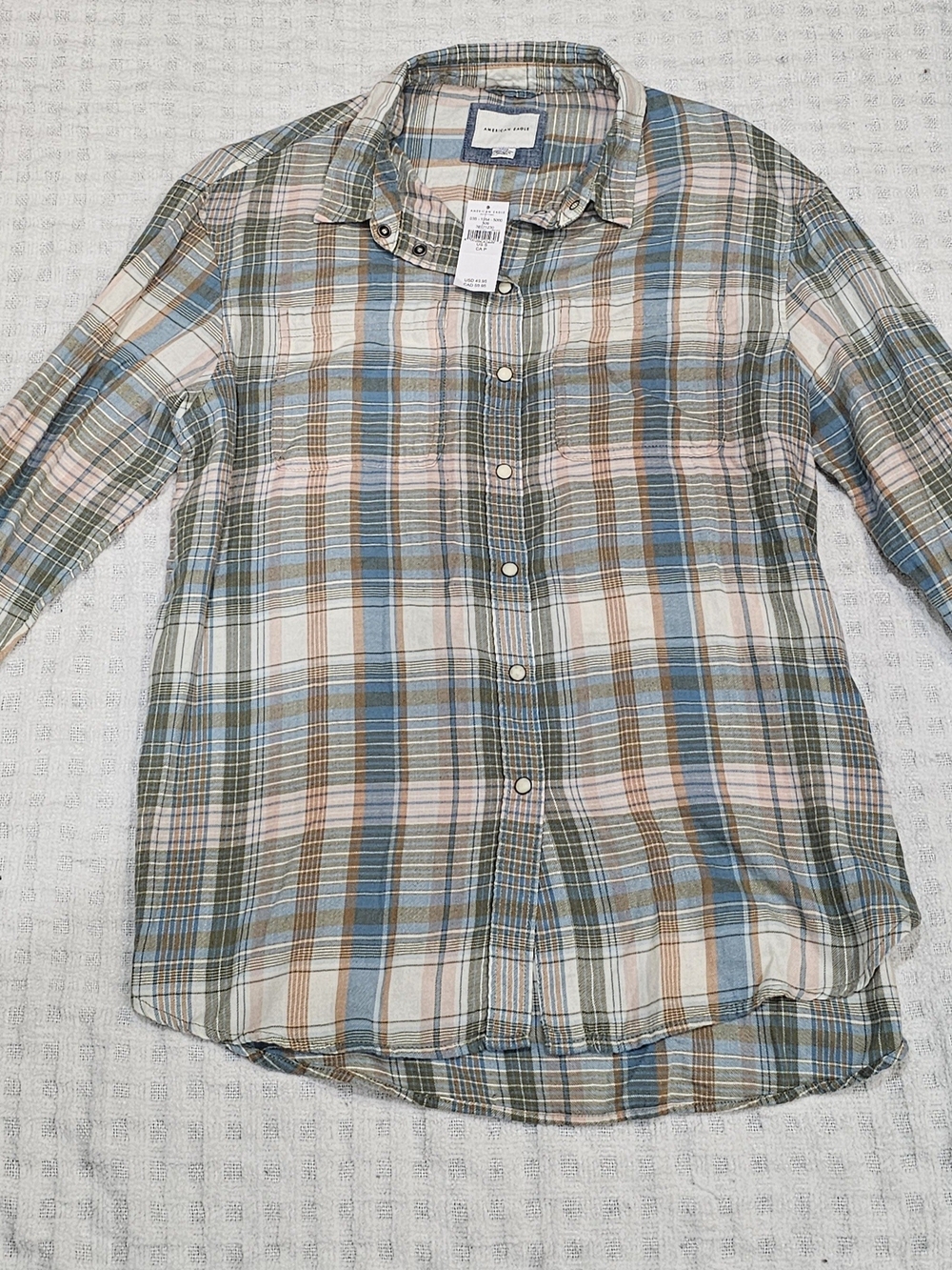 American Eagle Outfitters Plaid Button-Up Shirt in Blue, Green, Tan